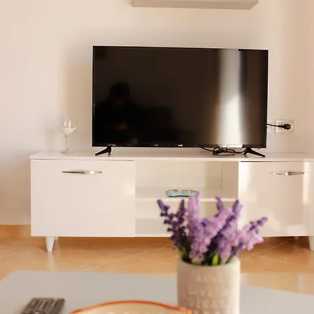 Elmar Apartment