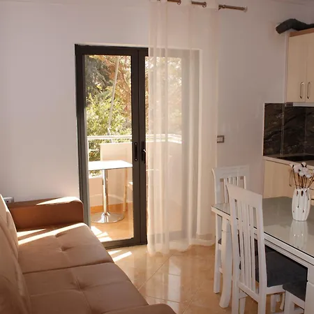 Apartment Elmar Sarande