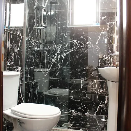 Elmar Apartment Sarande